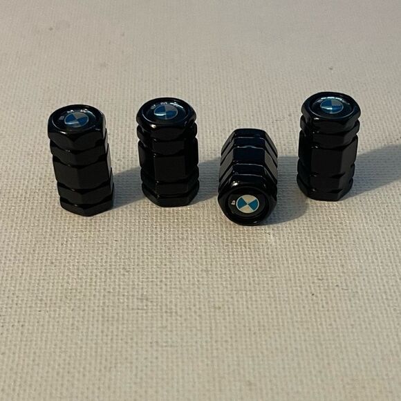 BMW Logo valve Stem caps in Black set of 4 NWT - Picture 3 of 4